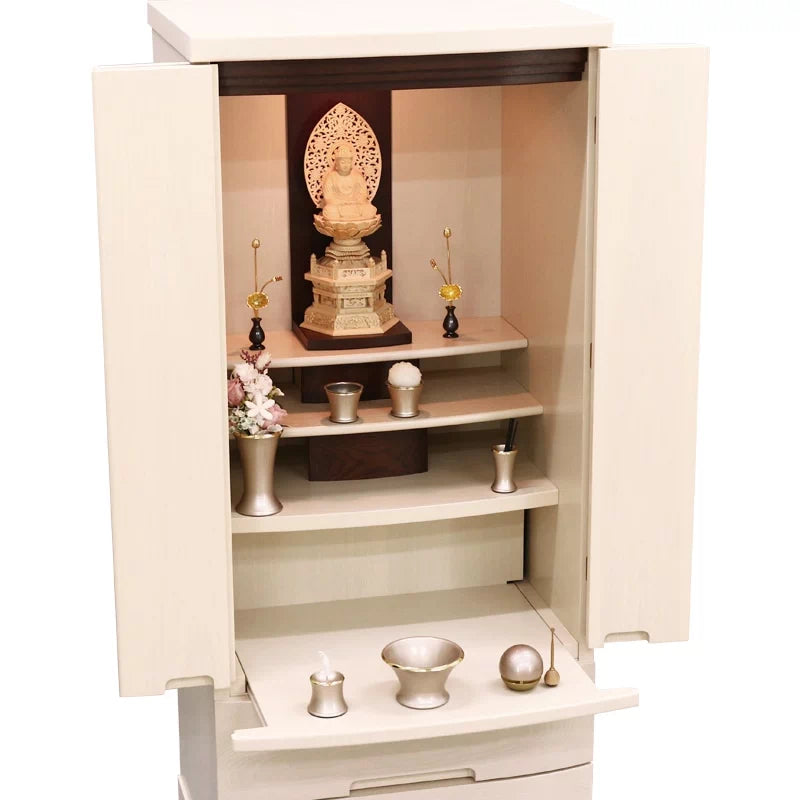 店長おすすめセット01の斜め角度からの本尊・仏具・リンの一式セット例