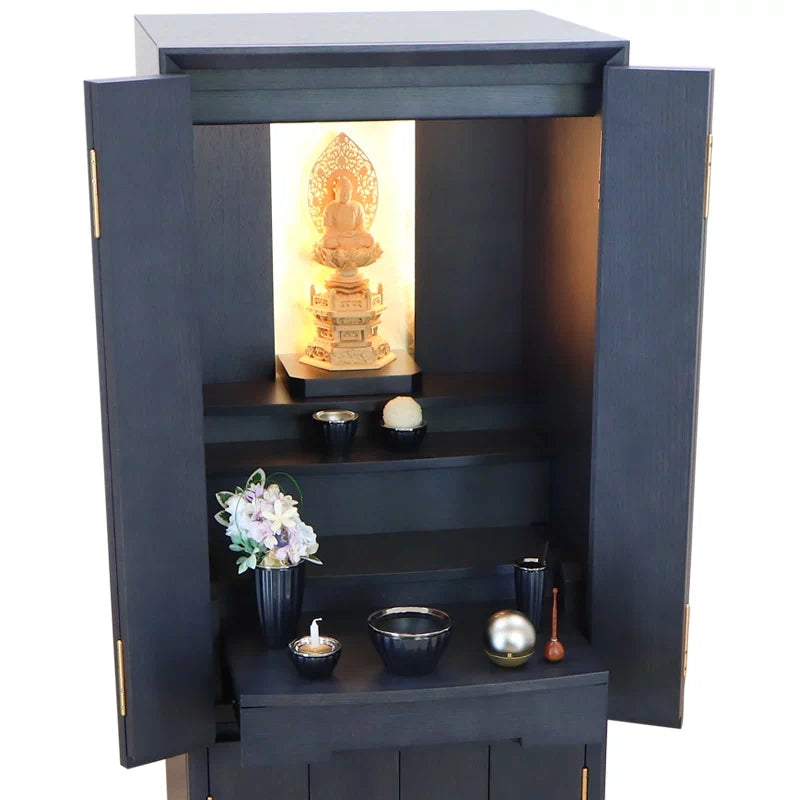 店長おすすめセット02の斜め角度からの本尊・仏具・リンの一式セット例