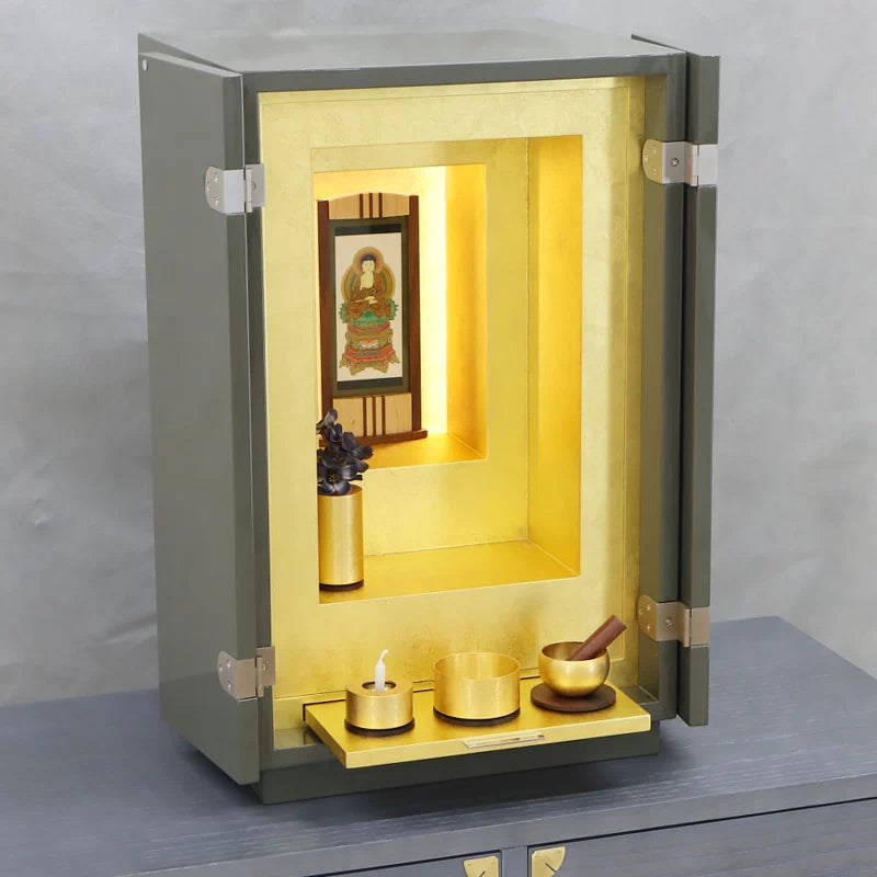 店長おすすめセット02の斜め角度からの本尊・仏具・リンの一式セット例