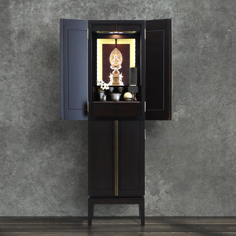 モダン仏壇 雅 本黒檀のリビング設置イメージ②