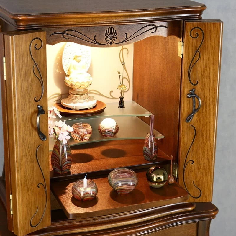 店長おすすめセット01の斜め角度からの本尊・仏具・リンの一式セット例