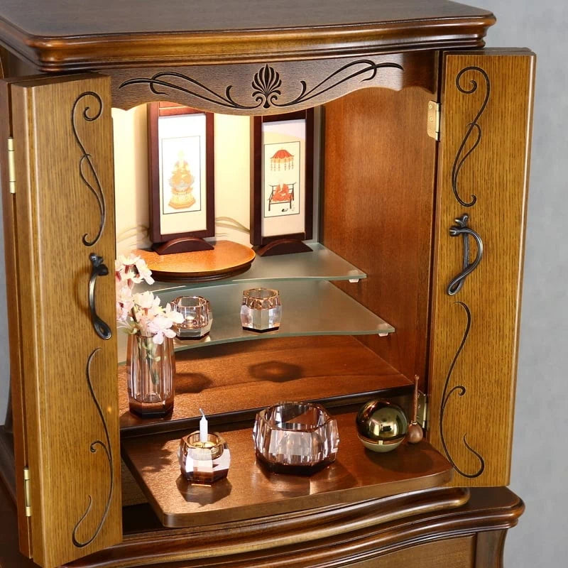 店長おすすめセット02の斜め角度からの本尊・仏具・リンの一式セット例