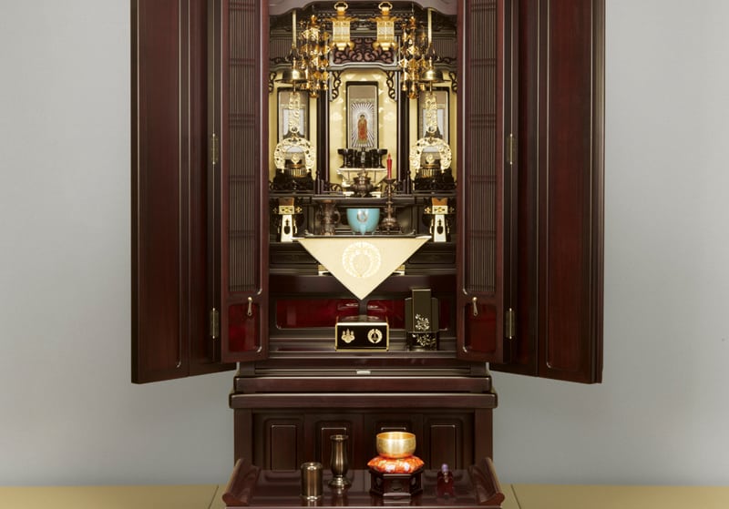 浄土真宗本願寺派（西）の従来型仏壇の仏具の飾り方