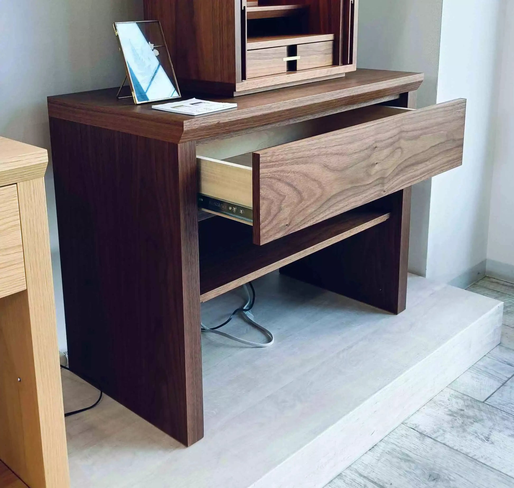 ★ネット未掲載商品★ インテリア仏壇 ルミエール