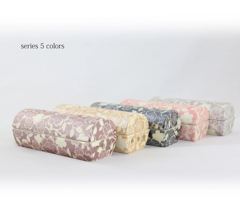 当仏具は5種類の色で展開しております。お仏壇・故人様に合った色をお選びください。