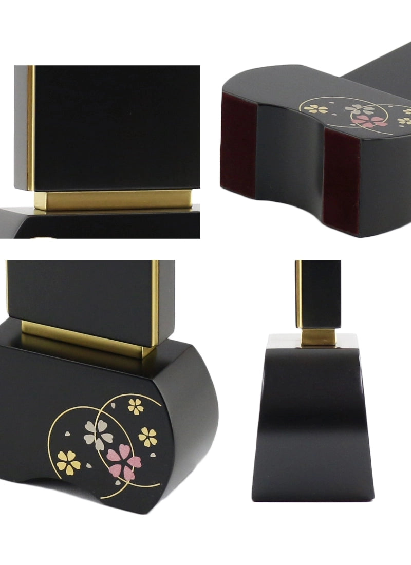 モダン位牌 「優徳　心花」 黒檀の仏壇設置イメージ②