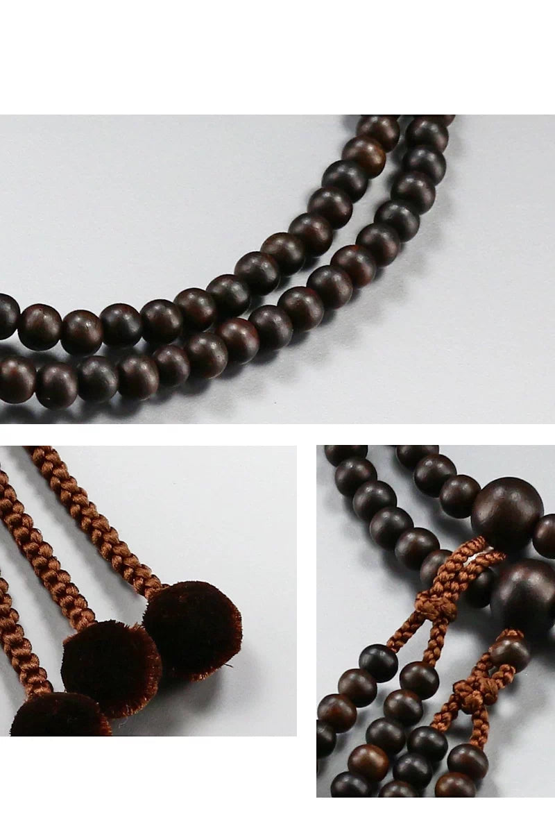 縞模様の木目が特徴的で男性らしいどっしりと重厚感のある印象の数珠に仕上がりました。