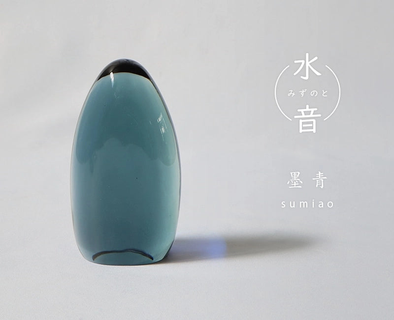ガラス位牌「水音」　墨青のトップ画像