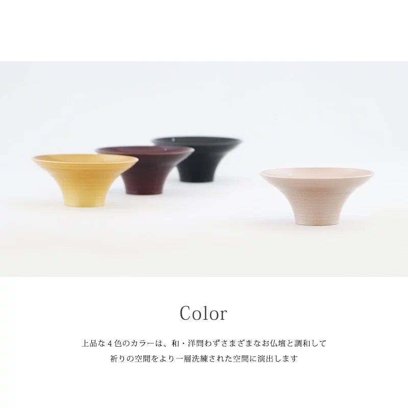 ことり　高杯シリーズは４種類のカラーバリエーションがございます。どの色も和・洋問わずお使いいただける落ち着いた色合いです。