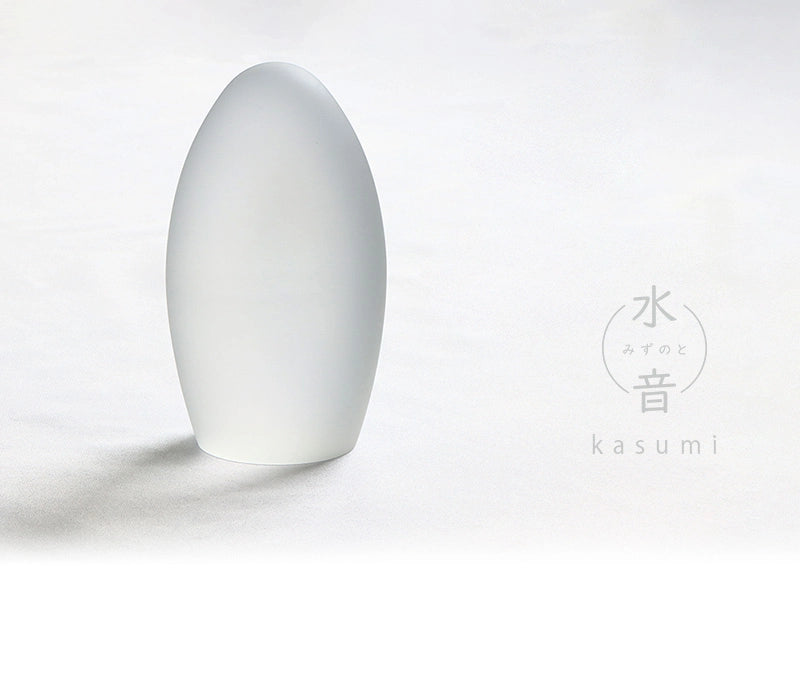 ガラス位牌「水音 kasumi」　透色のトップ画像