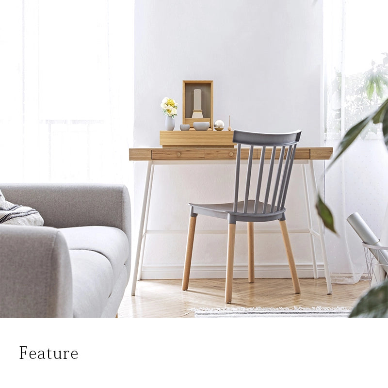 手元供養ステージ FLOAT 収納付きタイプ オーク×錫色をデスクに設置したイメージ。