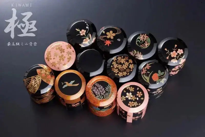 ミニ骨壺 蒔絵 きわみ | 手元供養の通販 | インテリア仏壇 ルミエール