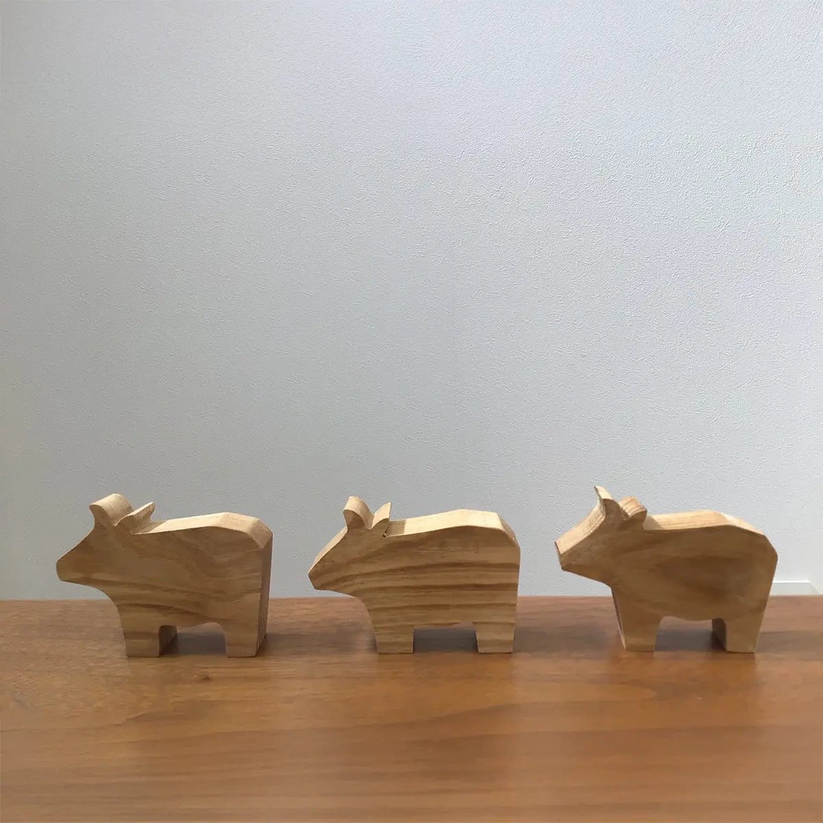 【アウトレット】木製　馬牛　ナチュラル