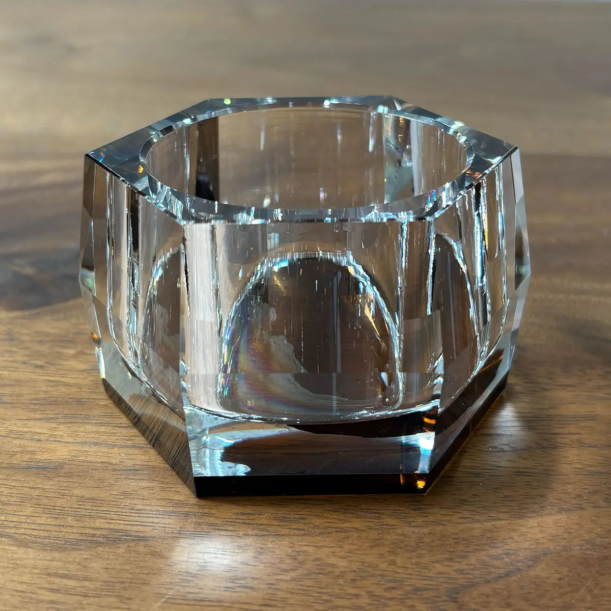 水晶　インテリア　価格交渉受付中 アウトレット】水晶仏具セット ブラウン | 仏具の通販 | インテリア
