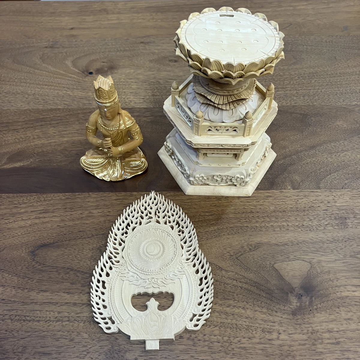 アウトレット特価商品、大日如来仏像の分解画像