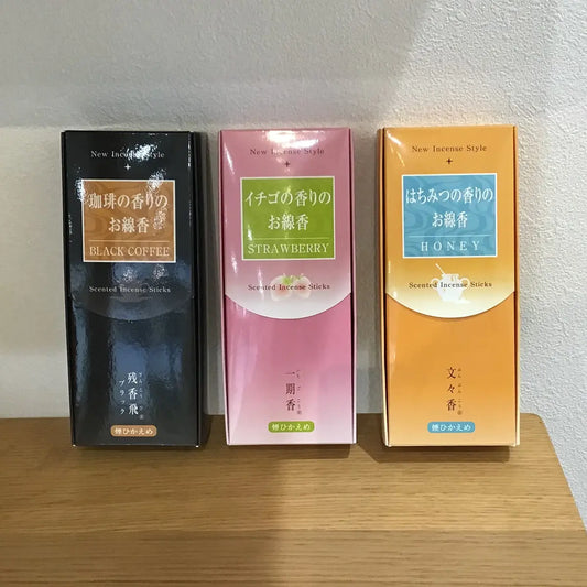 日常を彩るさまざまな香りのお線香です