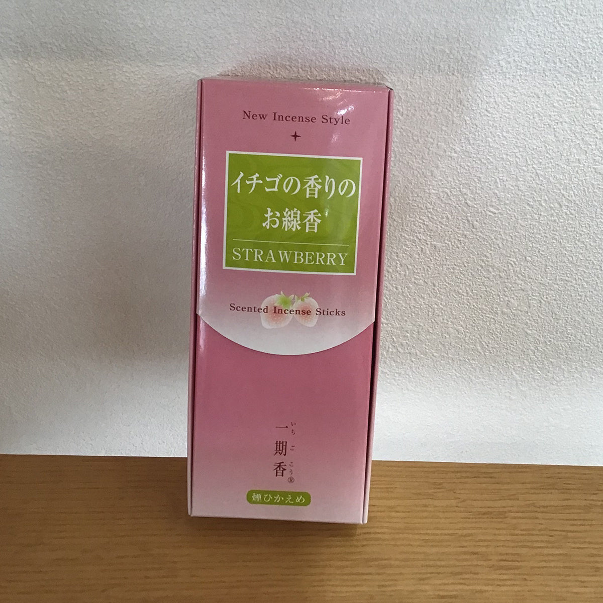 イチゴの香りのお線香です